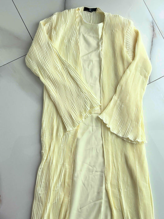 Pastel Yellow Pleated Abaya